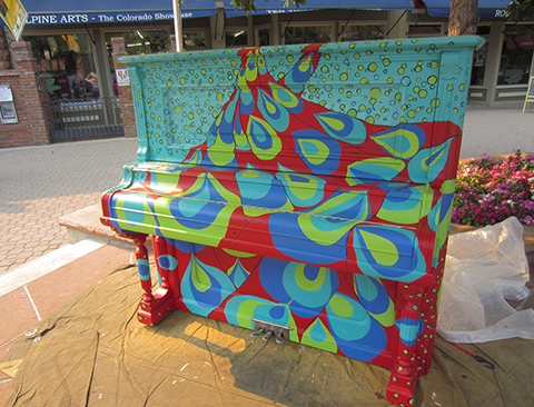 small front final with lid down